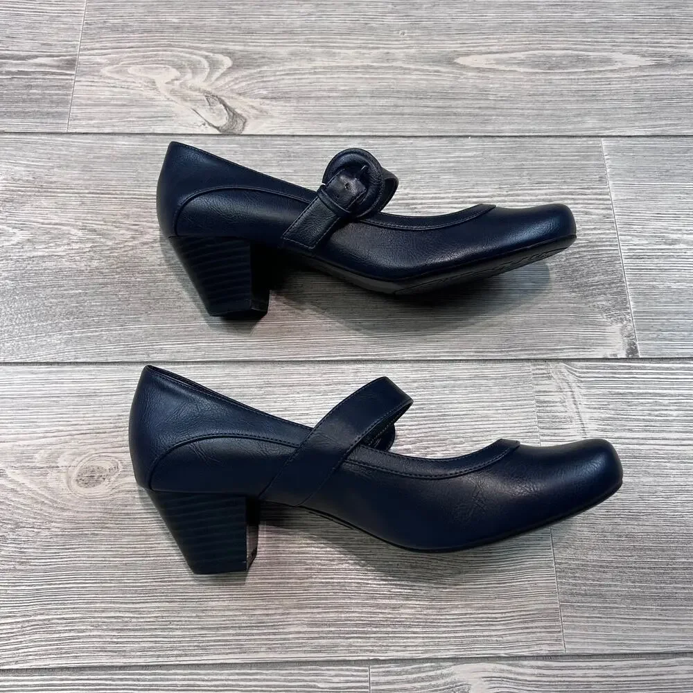 Life Stride Rozz Navy Mary Jane Pump Size 9 EUC